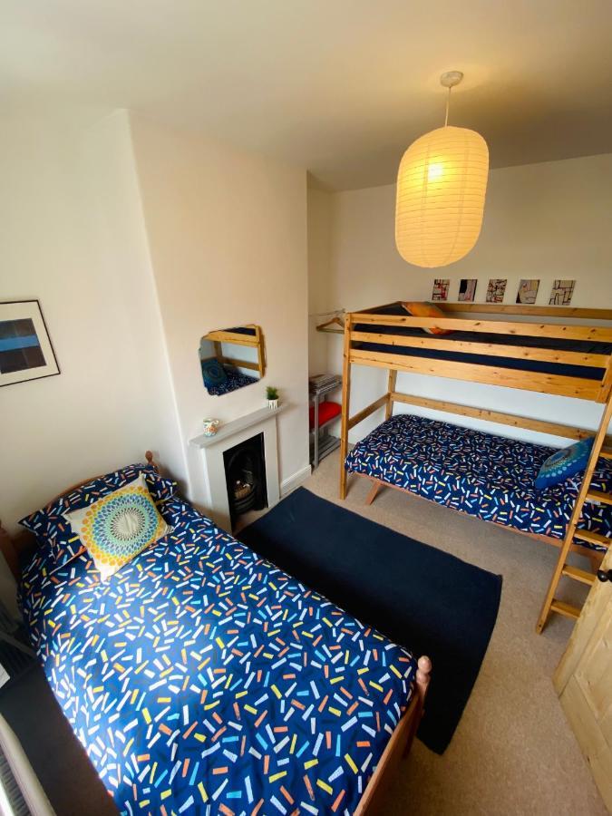 Casa de férias Spacious Victorian Family Town House, Sleeps 7, Near Centre York
